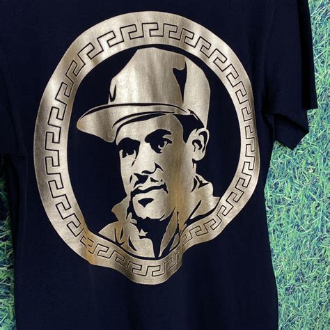 el chapo shirt versace